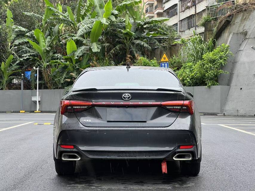Toyota 2019 Avalon 2.0 CVT Progressive Edition