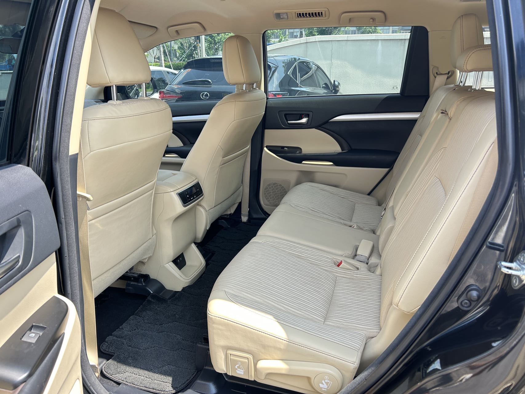 Toyota 2019 Highlander 2.0T 2WD Elite 7-Seater