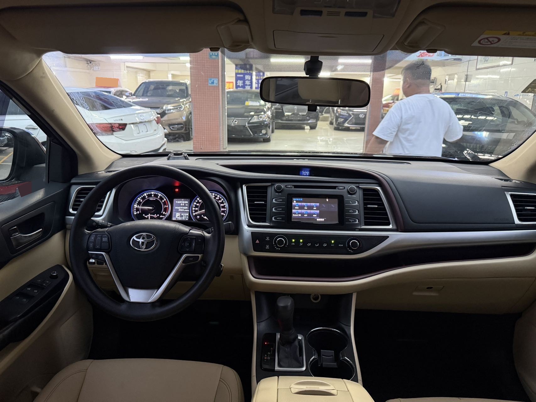 Toyota 2015 Highlander 2.0T 2WD Elite 5-Seater