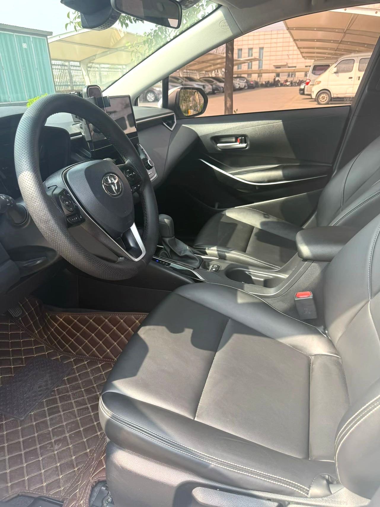 Toyota 2023 Corolla Twin Engine 1.8 CVT Smart Hybrid Flagship