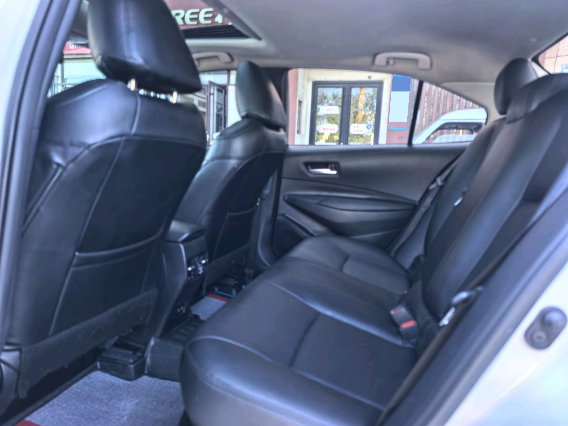 Toyota 2022 Corolla Twin Engine 1.8 CVT Pioneer Edition