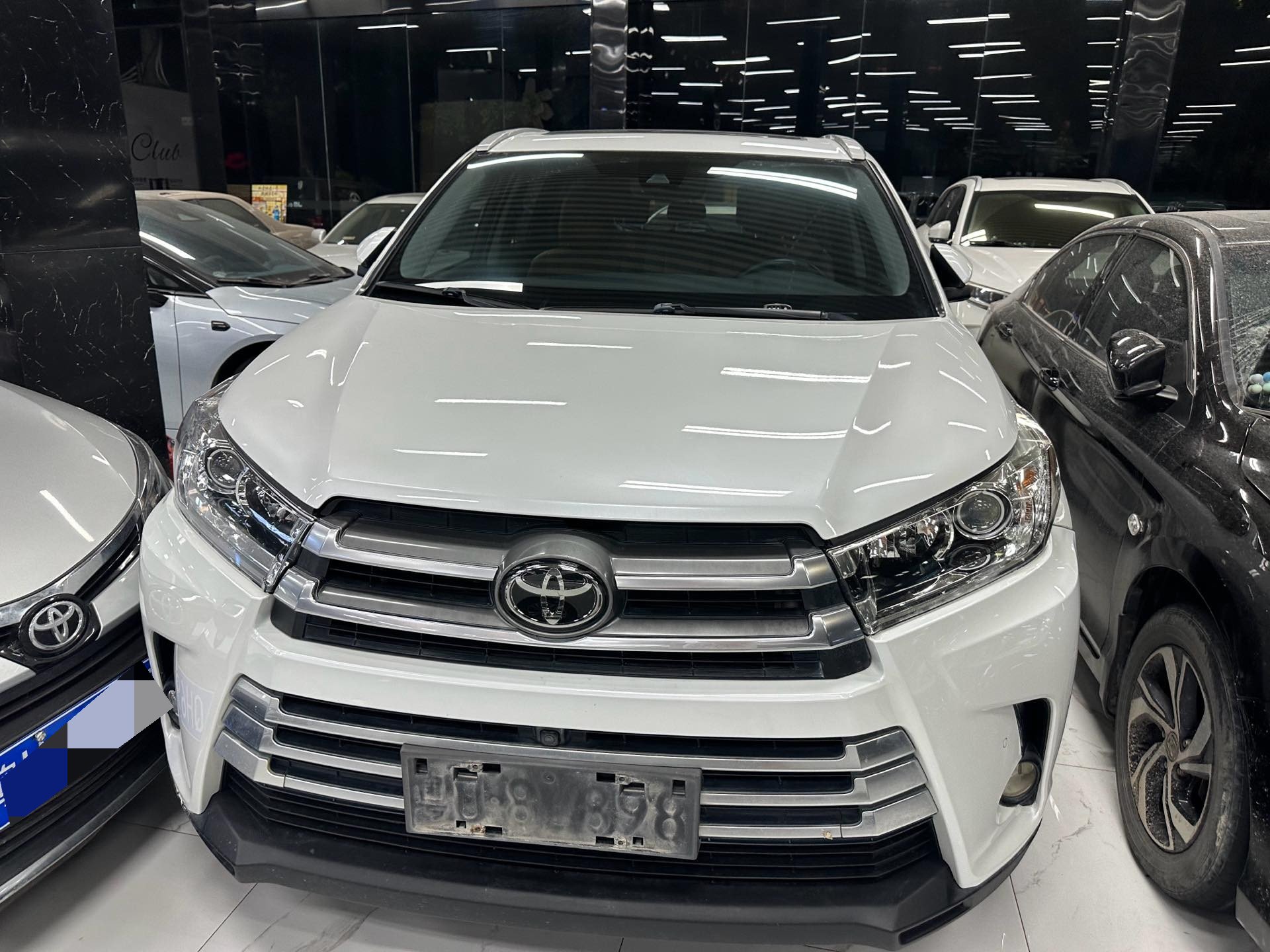 Toyota 2020 Highlander 2.0T Million Commemorative Edition