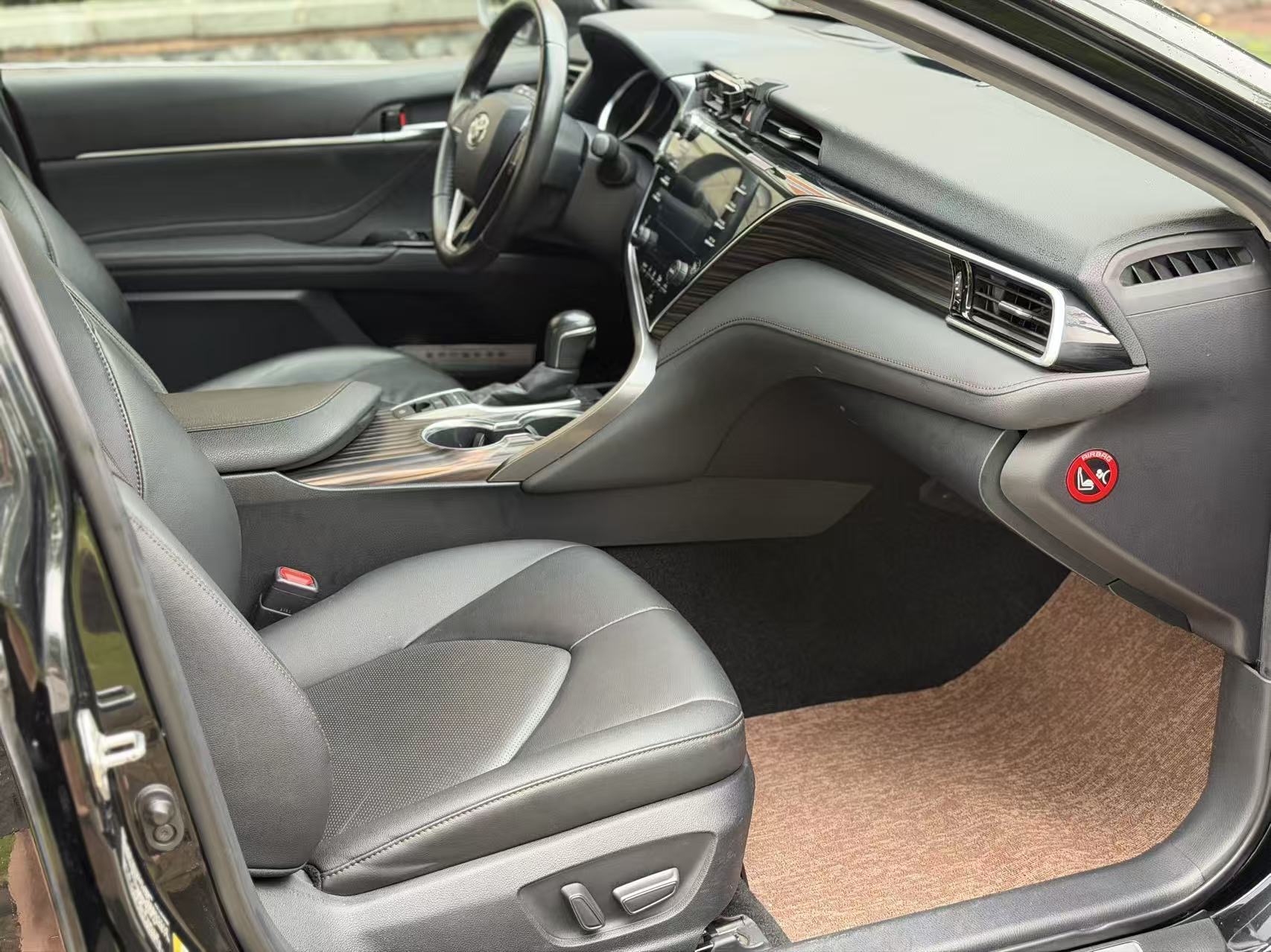 Toyota 2018 Camry 2.5G Luxury