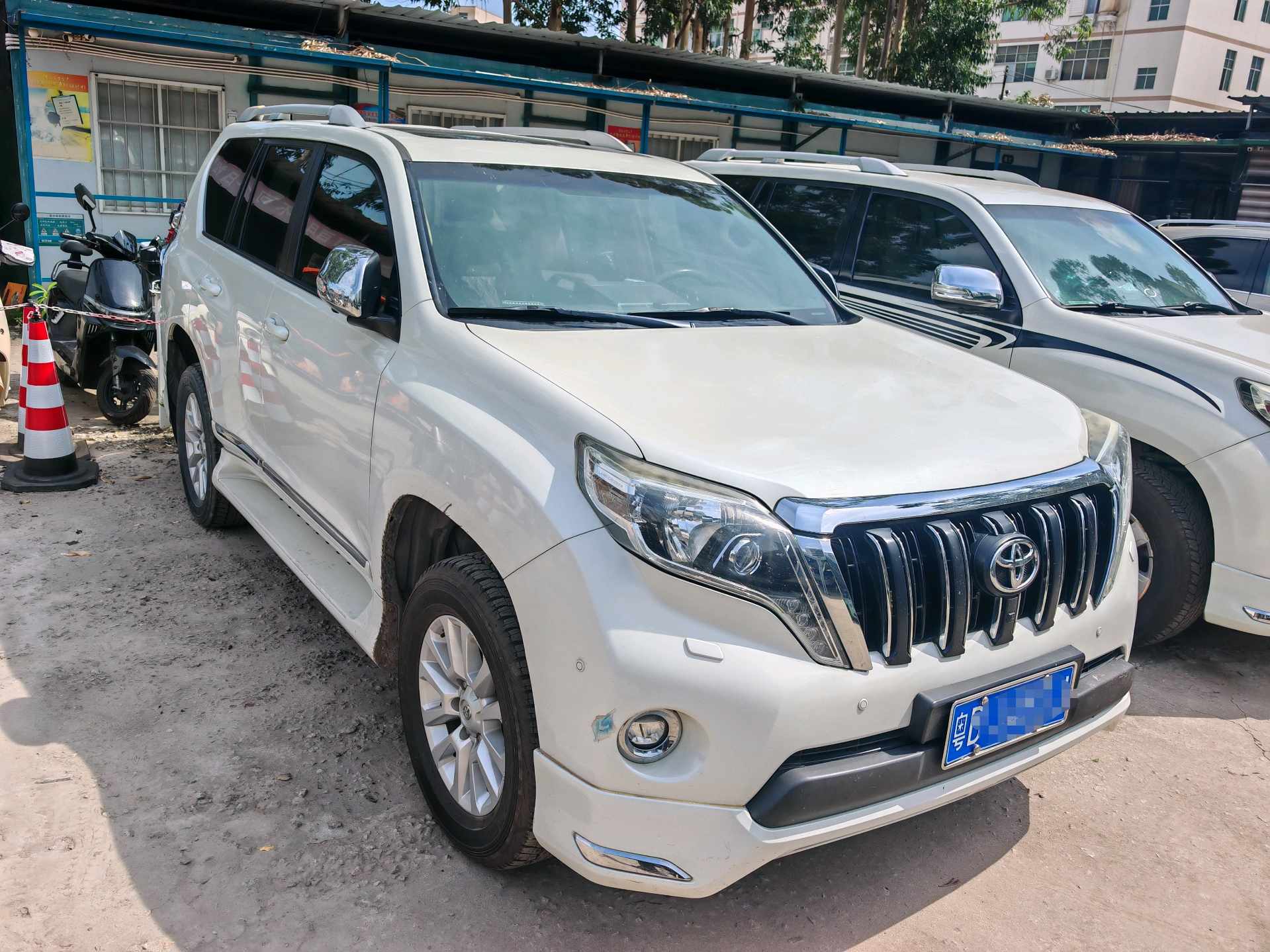 Toyota Prado (Import) 2017 Prado 2.7 EXR Middle East Version