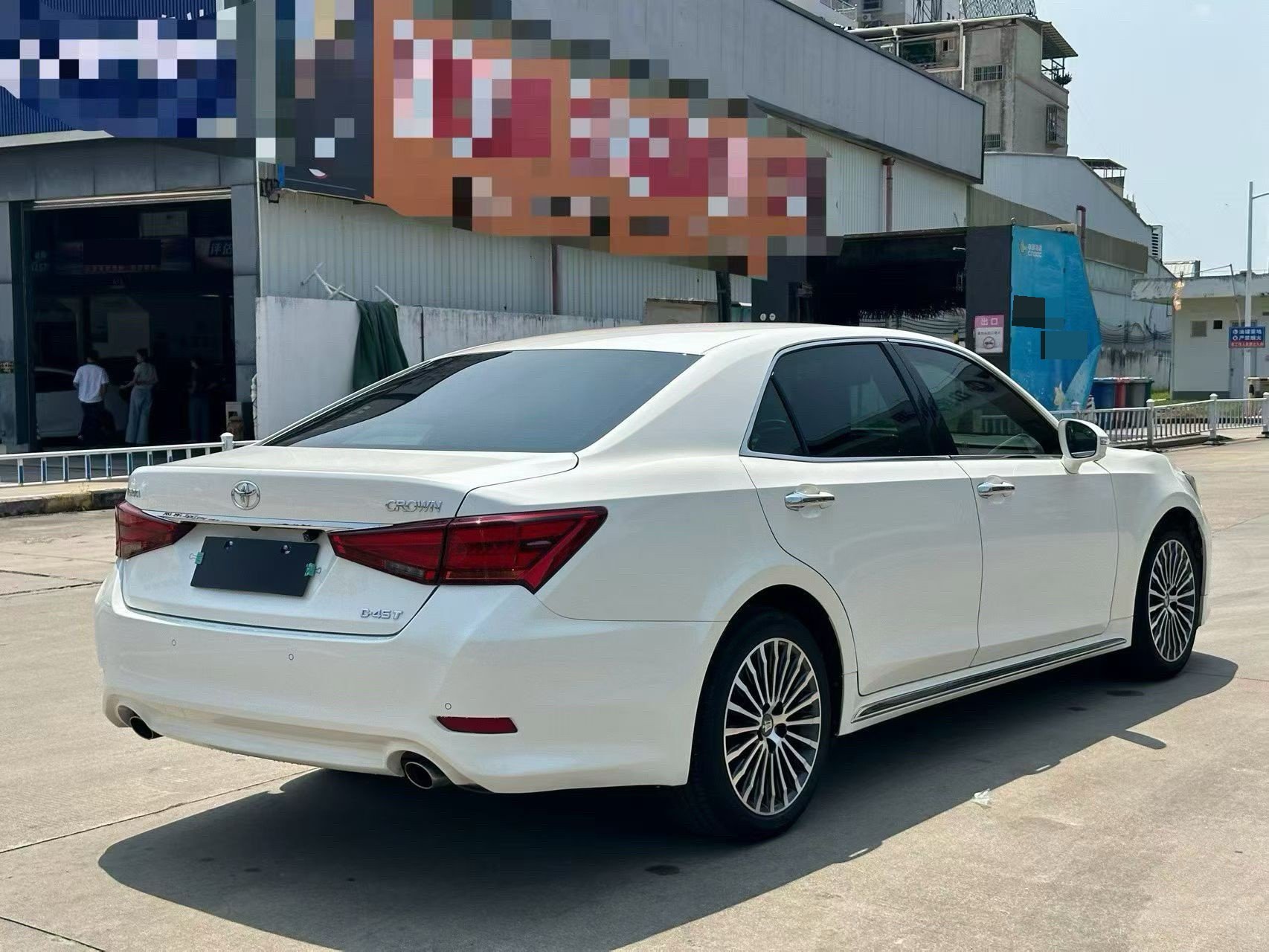 Toyota 2018 Crown 2.0T Sport