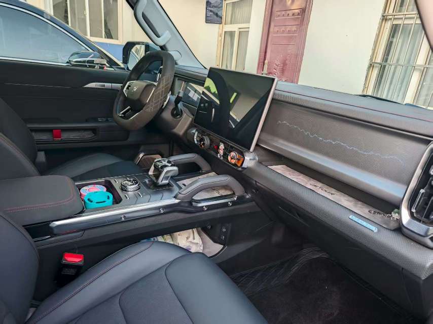 JETOUR 2023 Traveler 2.0T 4WD Cross PRO