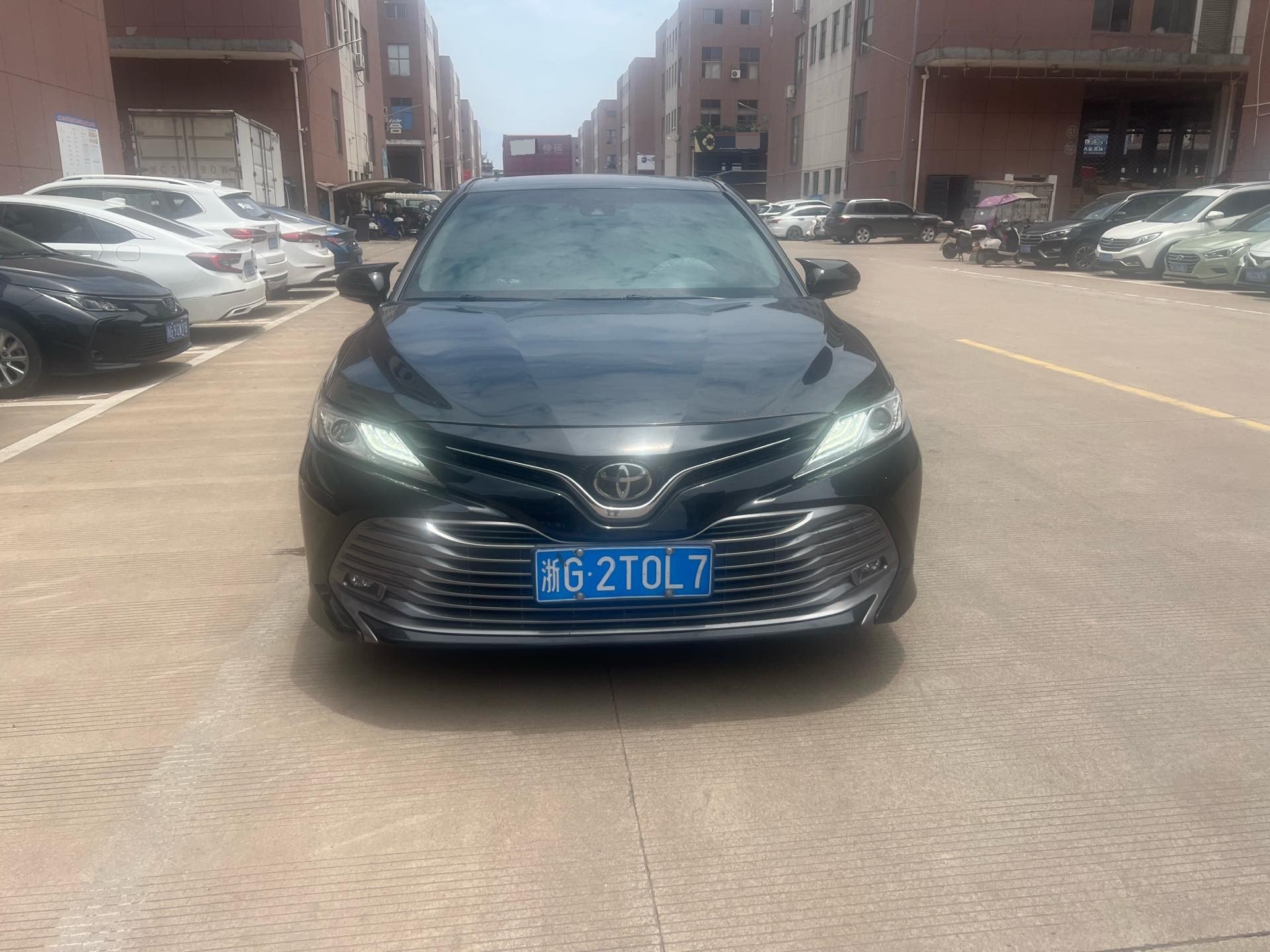 Toyota 2019 Camry 2.0G CVT Luxury (Facelift)