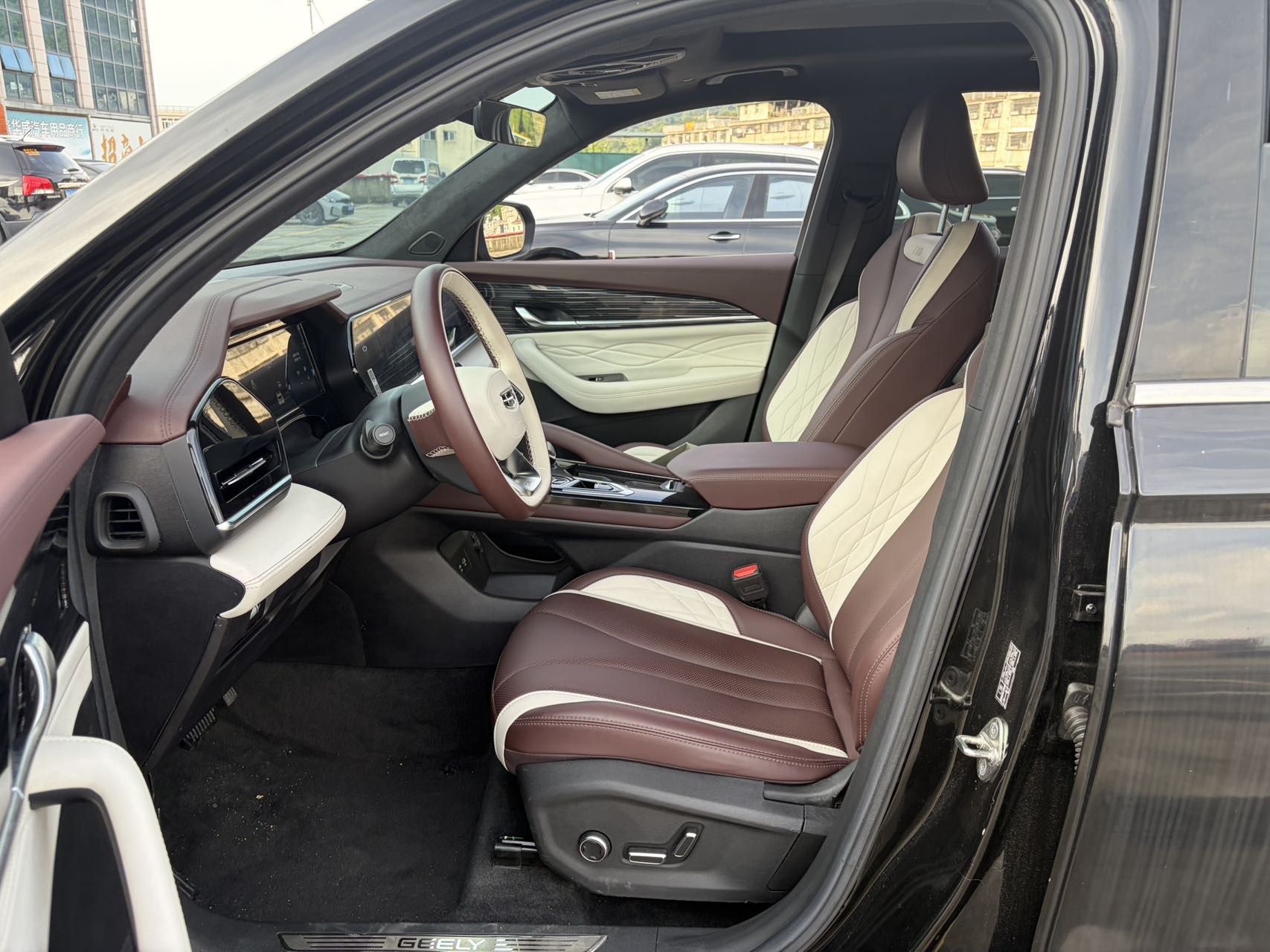 Geely 2021 Xingyue L 2.0TD EVO two-wheel drive Zhizun