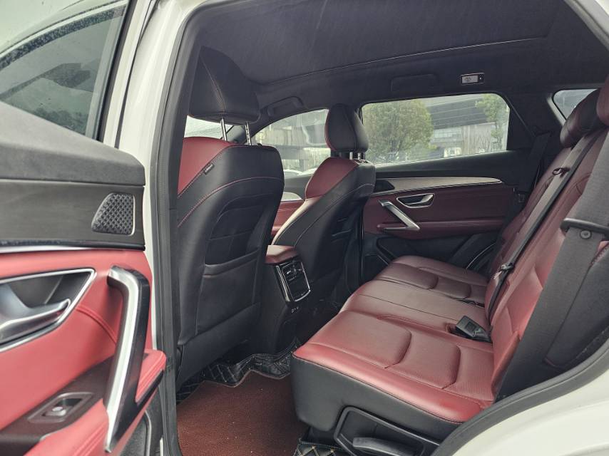 JETOUR 2021 X70 PLUS 1.5T Mountain 7-Seater