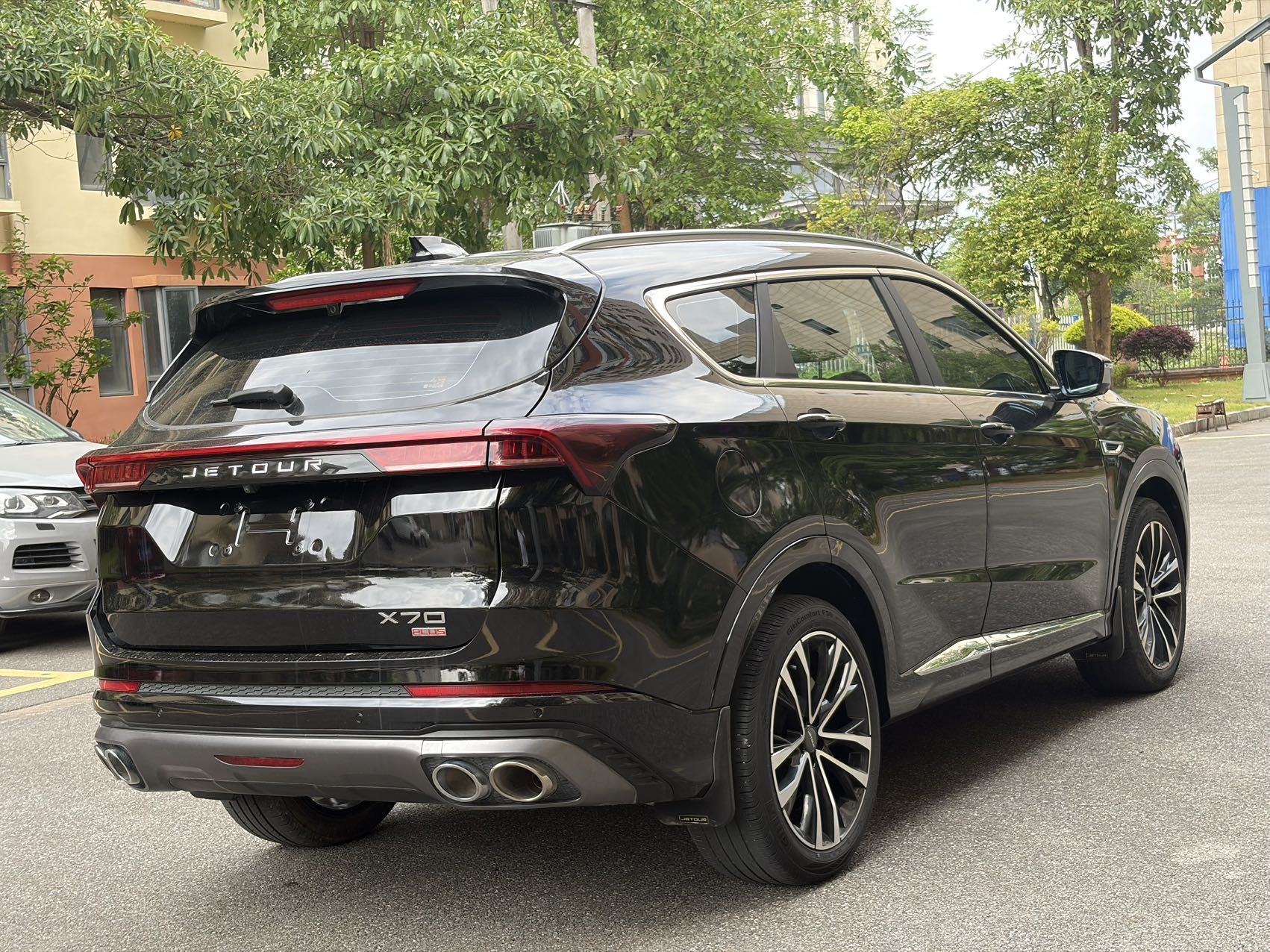 JETOUR 2021 X70 PLUS 1.6T Di 5-Seater