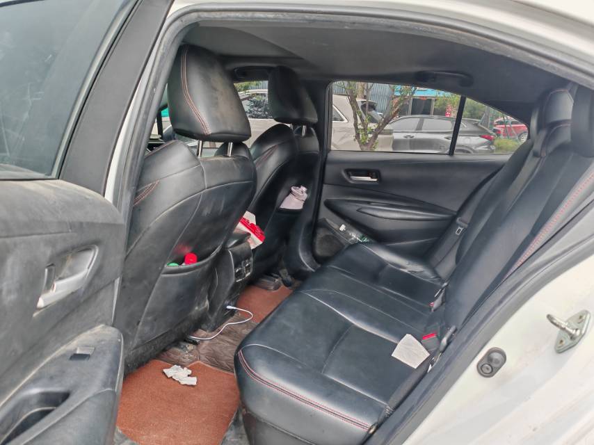 Toyota 2022 Levin Twin Engine 1.8H CVT Luxury Edition
