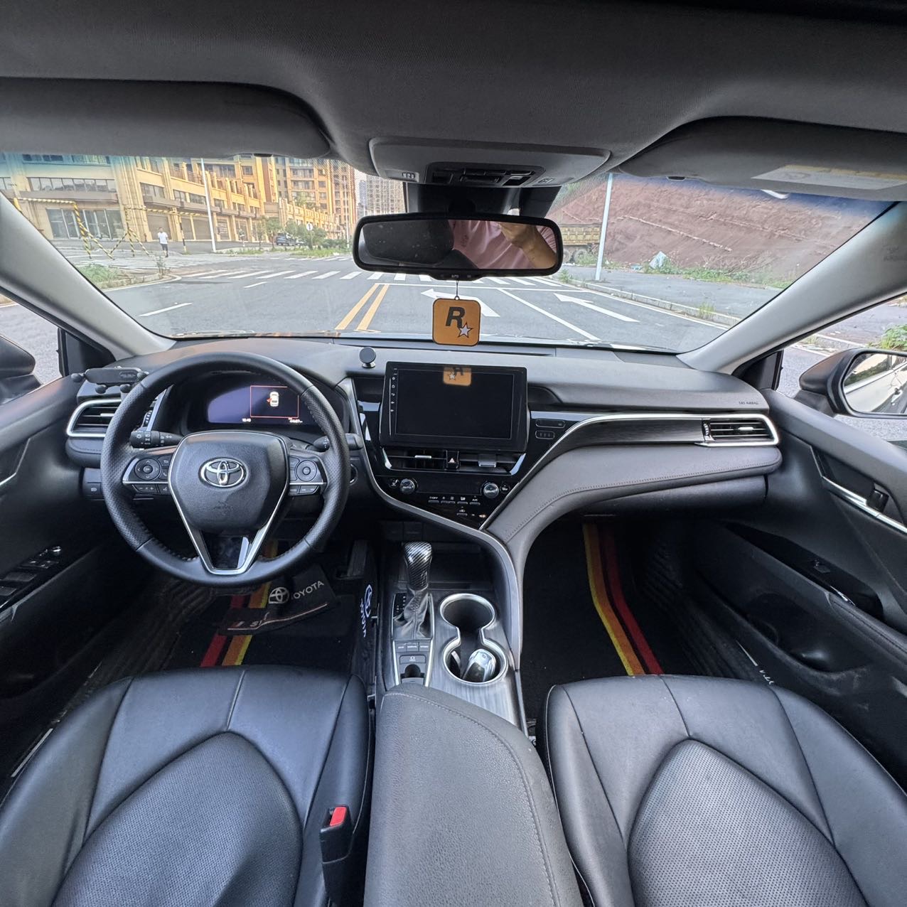 Toyota 2021 Camry 2.5G Luxury