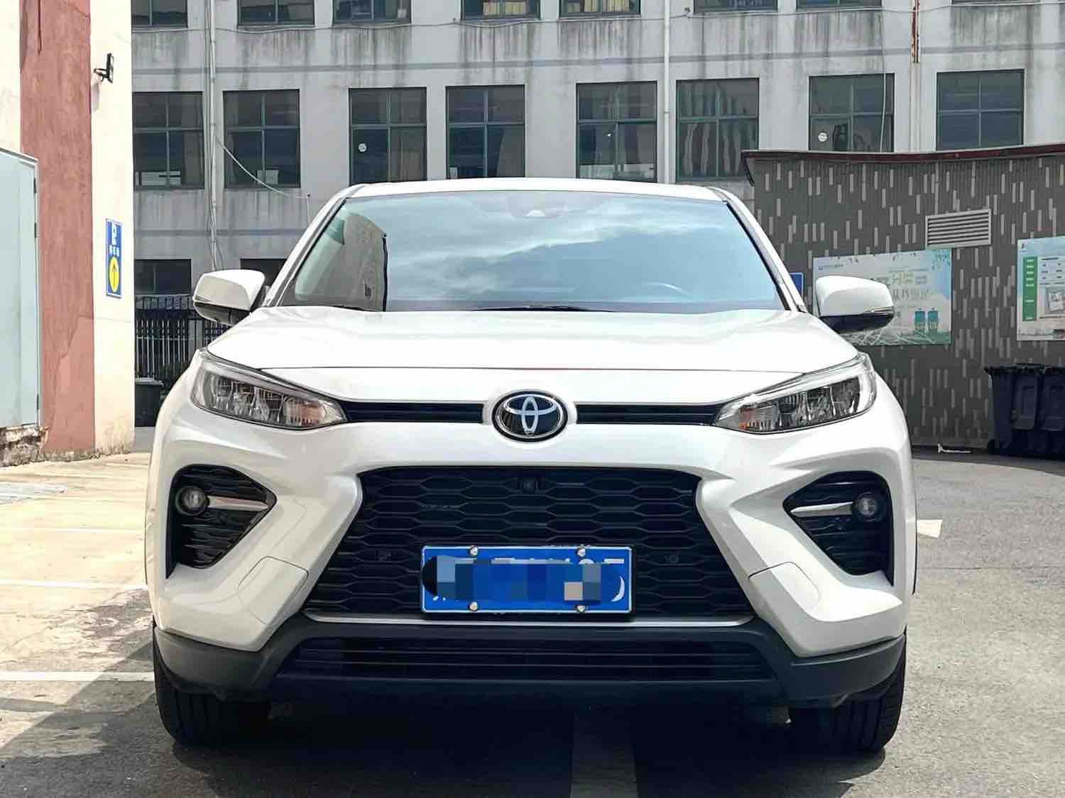 Toyota 2023 Wildlander 2.0 CVT 2WD Luxury PLUS