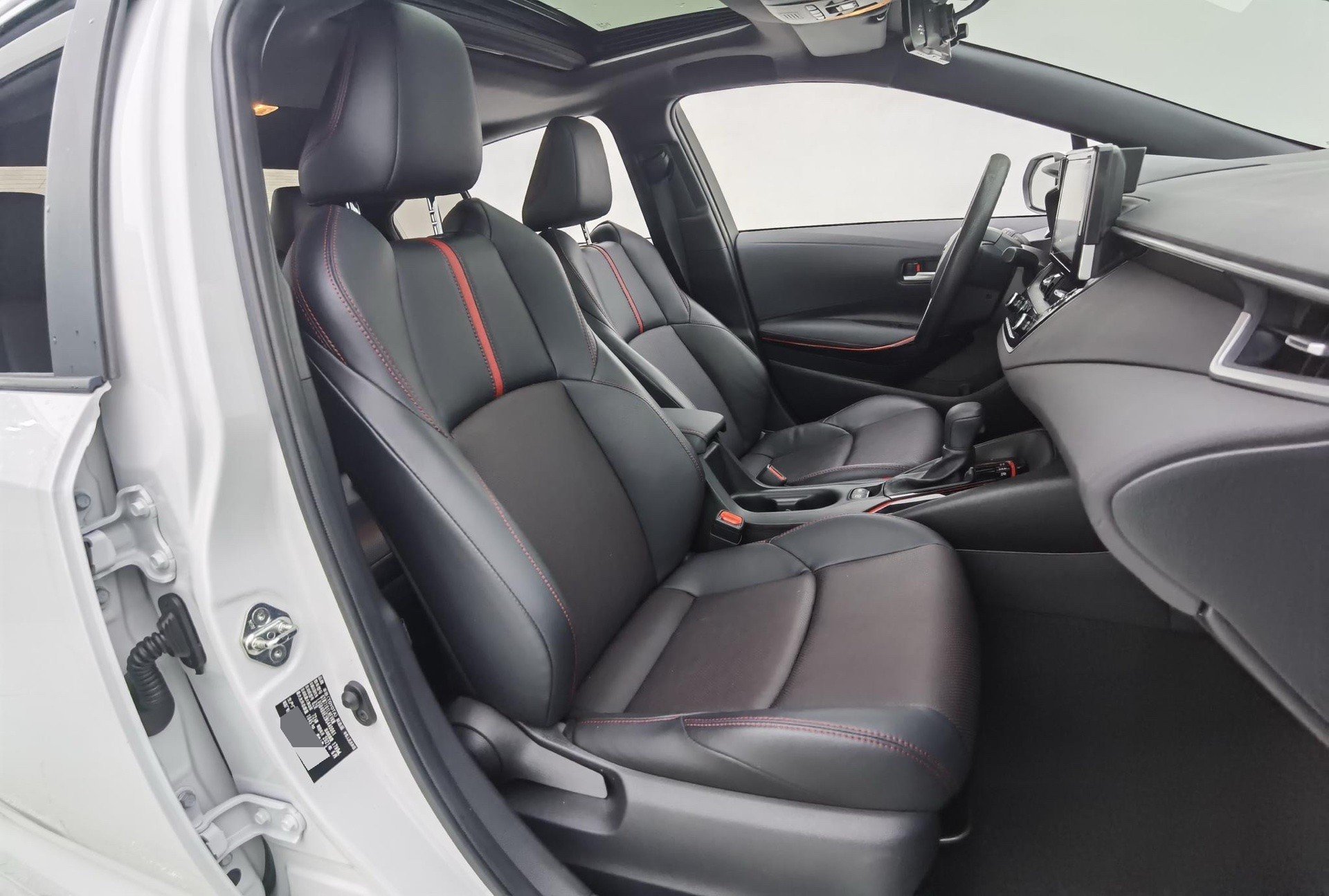 Toyota 2021 Levin Twin Engine 1.8H CVT Sport Edition