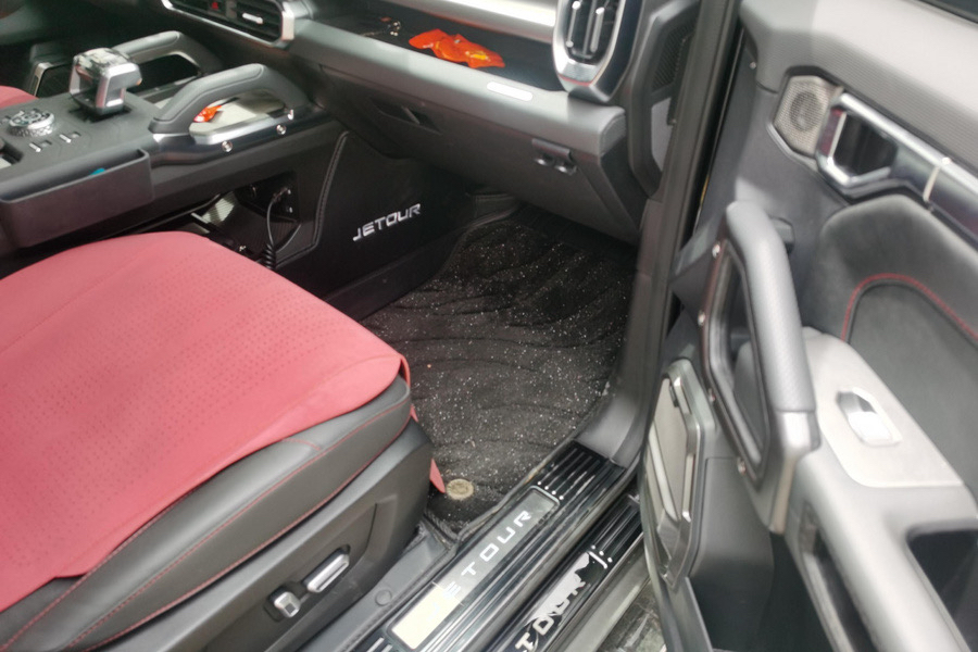 JETOUR 2024 Traveler 2.0T 4WD Cross PRO+ Entertainment Edition