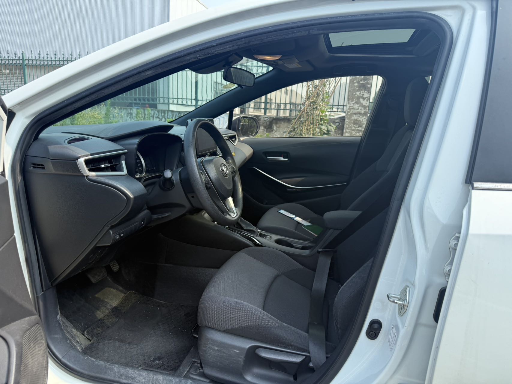 Toyota 2019 Levin Twin Engine 1.8H CVT Luxury Edition