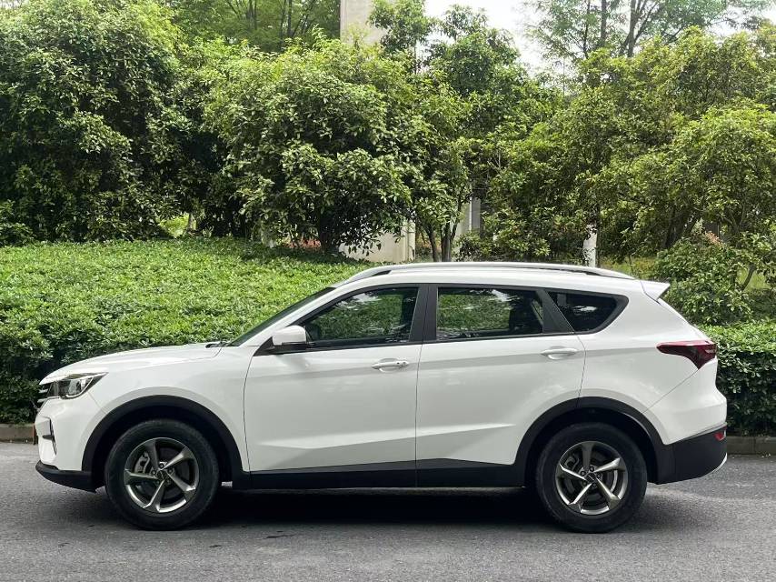 JETOUR 2021 X70M 1.5T Deluxe Partner 5-Seater