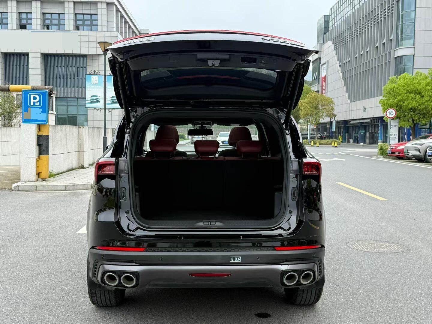 JETOUR 2024 X70 PLUS 1.5T Champion Edition MAX 5-Seater