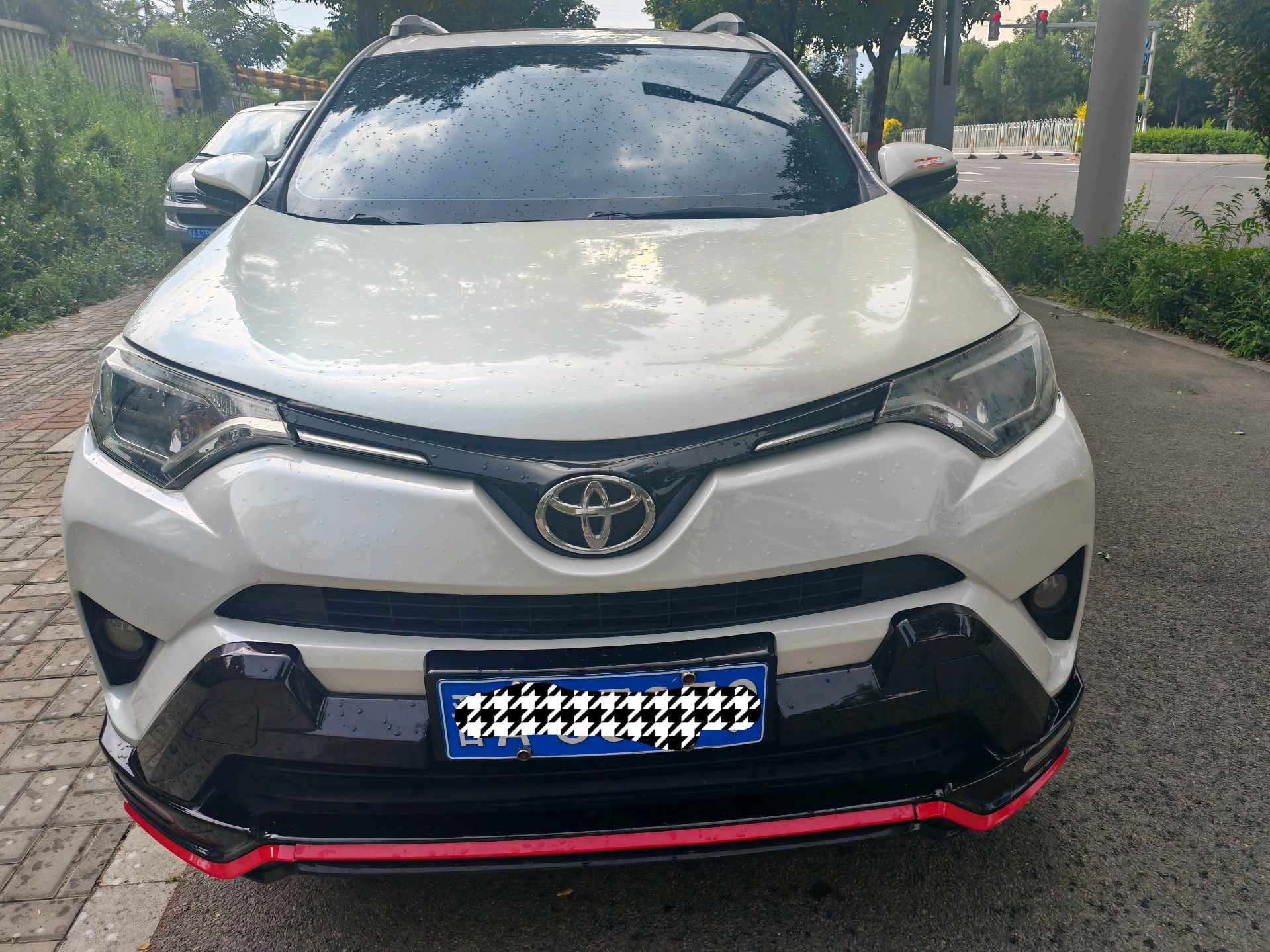 Toyota 2019 RAV4 2.0 CVT 2WD Fashion X Limited Edition