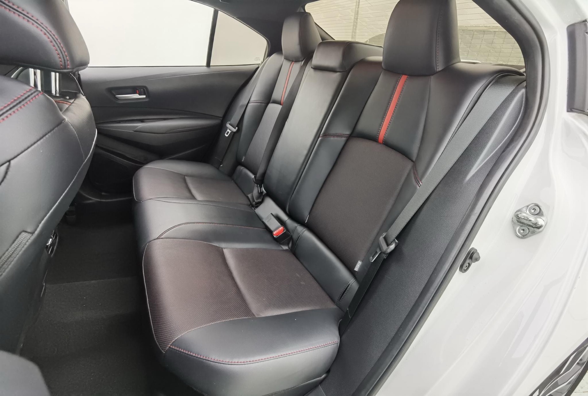 Toyota 2021 Levin Twin Engine 1.8H CVT Sport Edition