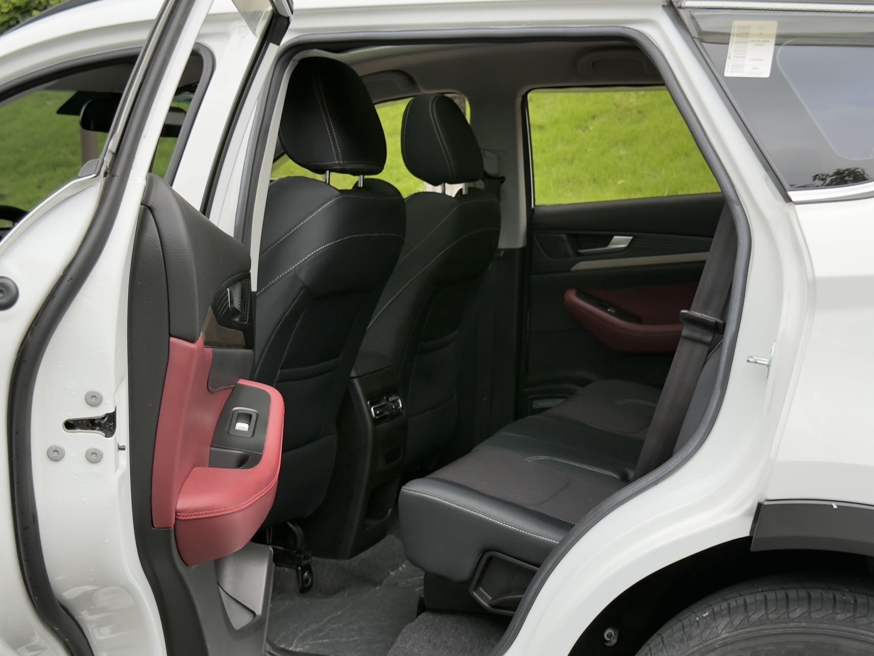 JETOUR 2023 X70 1.5T Beyond PRO 7-Seater