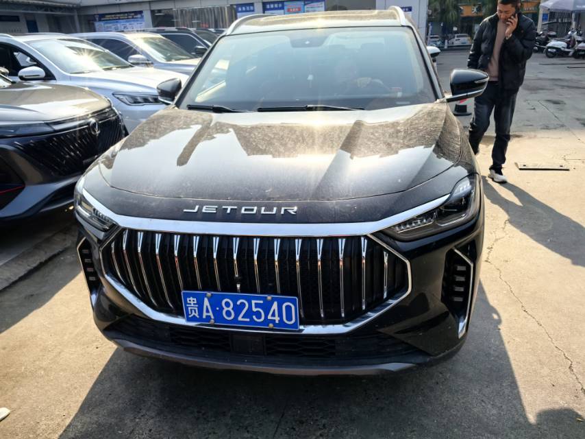 JETOUR 2025 X70 1.5T Beyond Edition 5-Seater