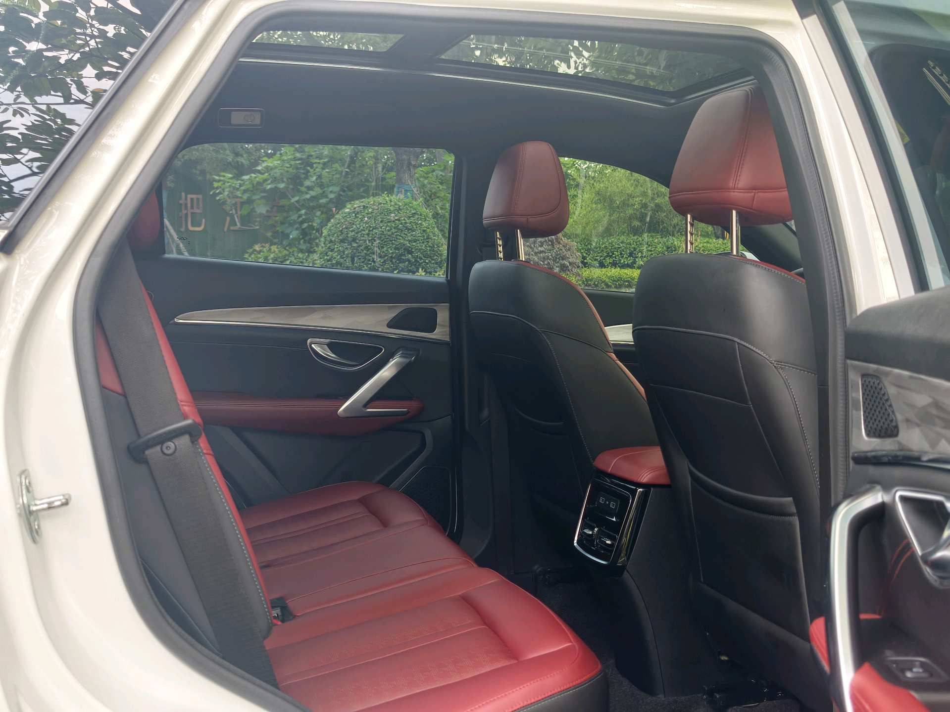 JETOUR 2023 X70 PRO 1.6T Yuexiang PRO 7-Seater