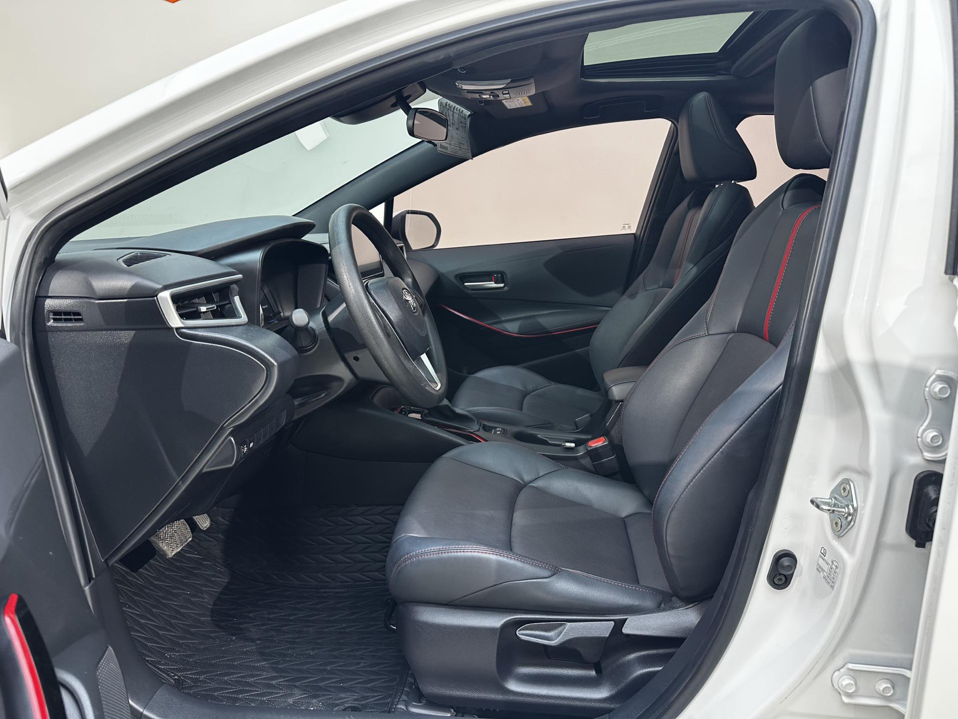 Toyota 2022 Levin 1.2T CVT 185T Sport Edition