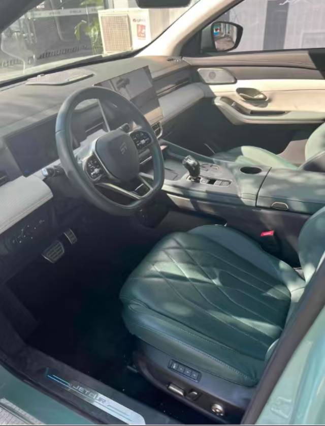 JETOUR 2023 Shanhai L9 1.5TD Max 7-Seater