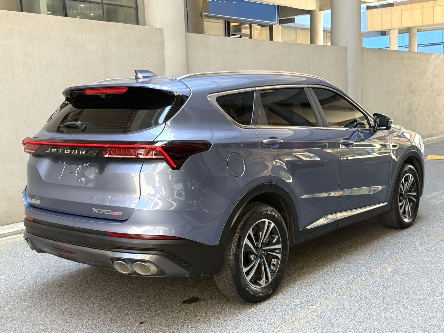 JETOUR 2022 X70 PLUS 1.5T CVT Mountain 7-Seater