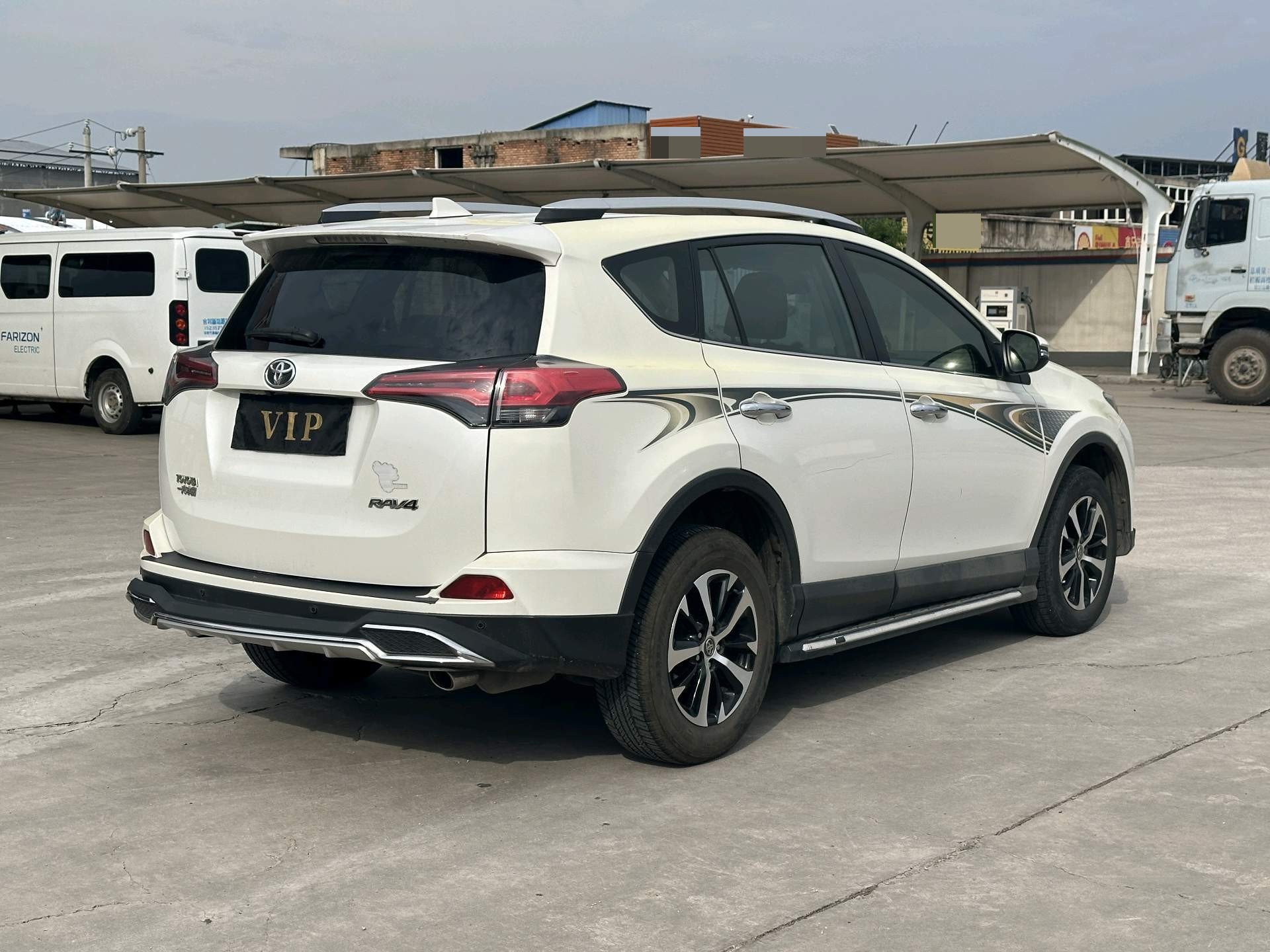 Toyota 2016 RAV4 2.0 CVT 2WD Fashion Edition