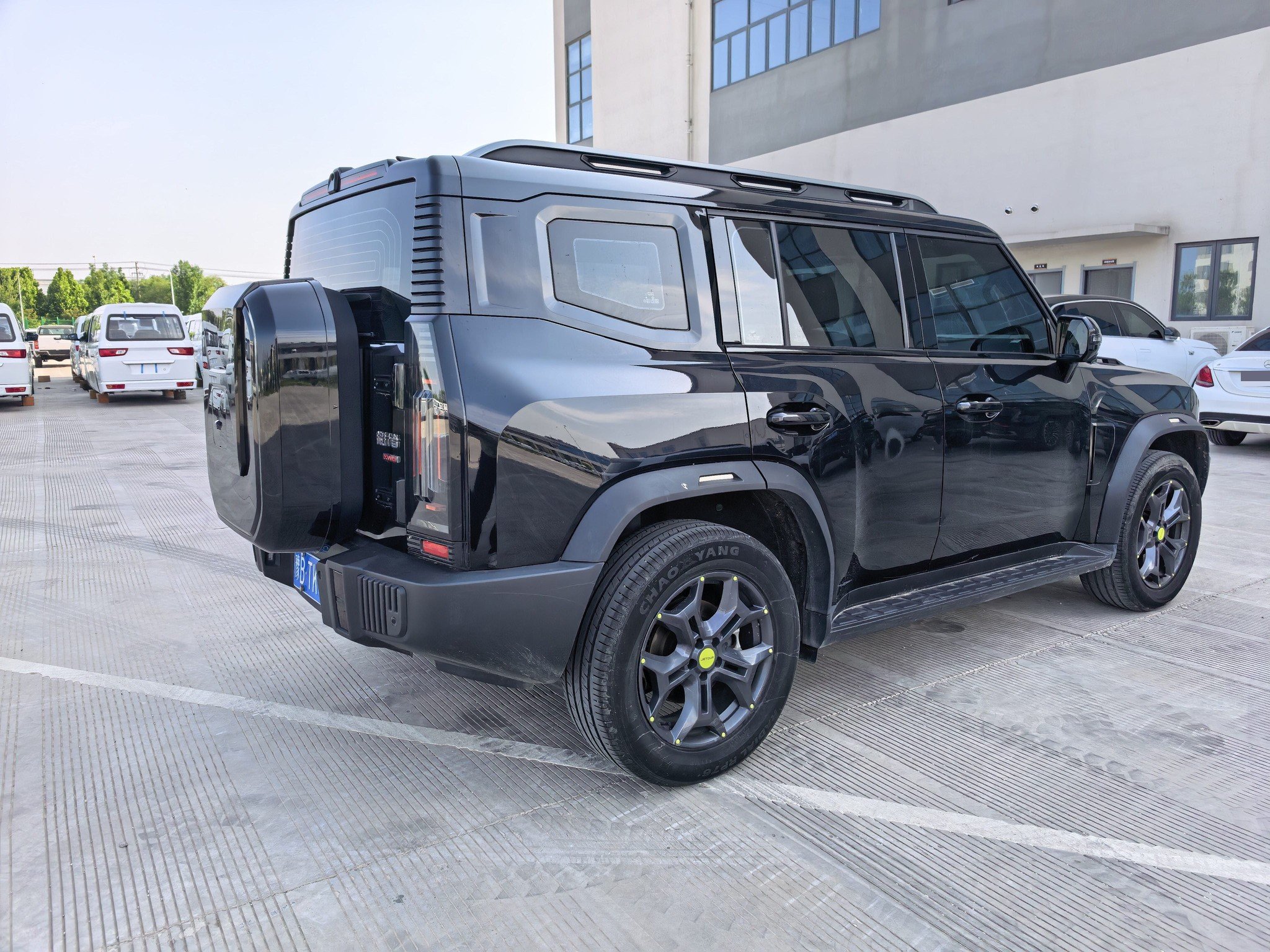 JETOUR 2023 Traveler 2.0T 4WD Cross PRO