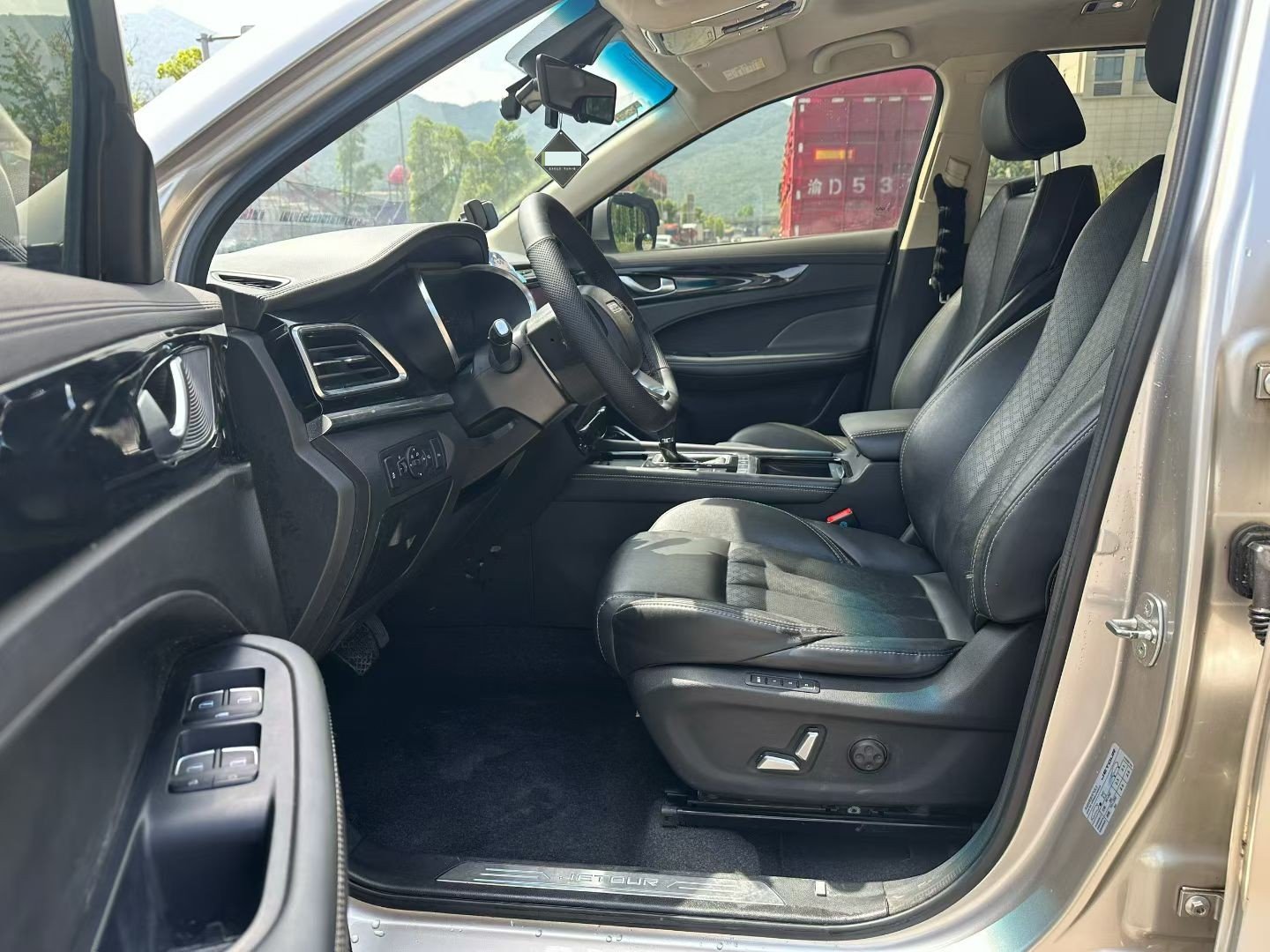 JETOUR 2019 X90 1.5T Zunxiang 7-Seater