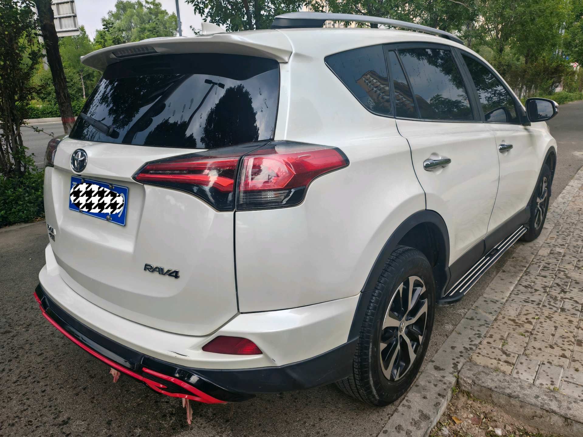 Toyota 2019 RAV4 2.0 CVT 2WD Fashion X Limited Edition