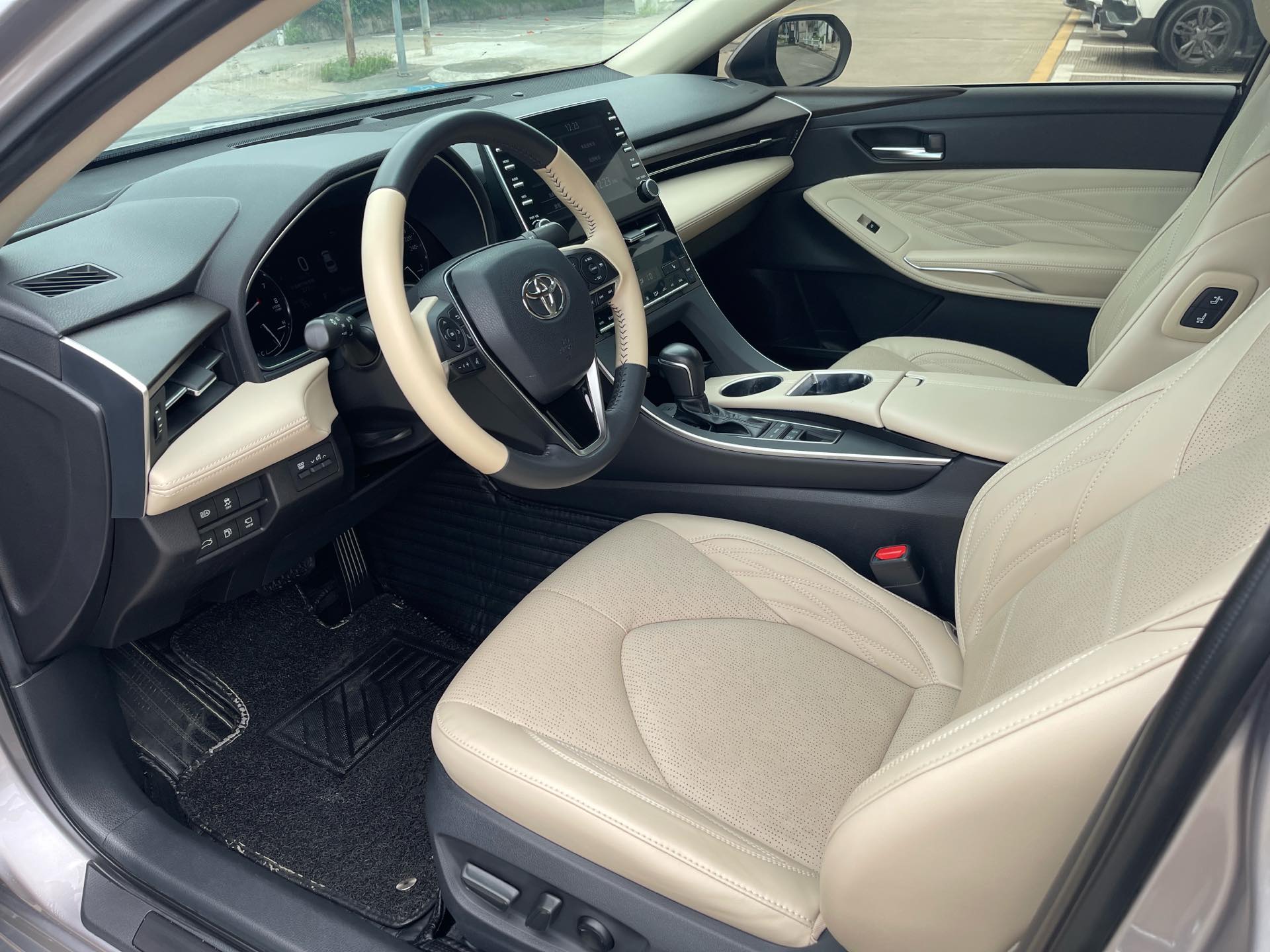 Toyota 2019 Avalon 2.5 Touring Premium