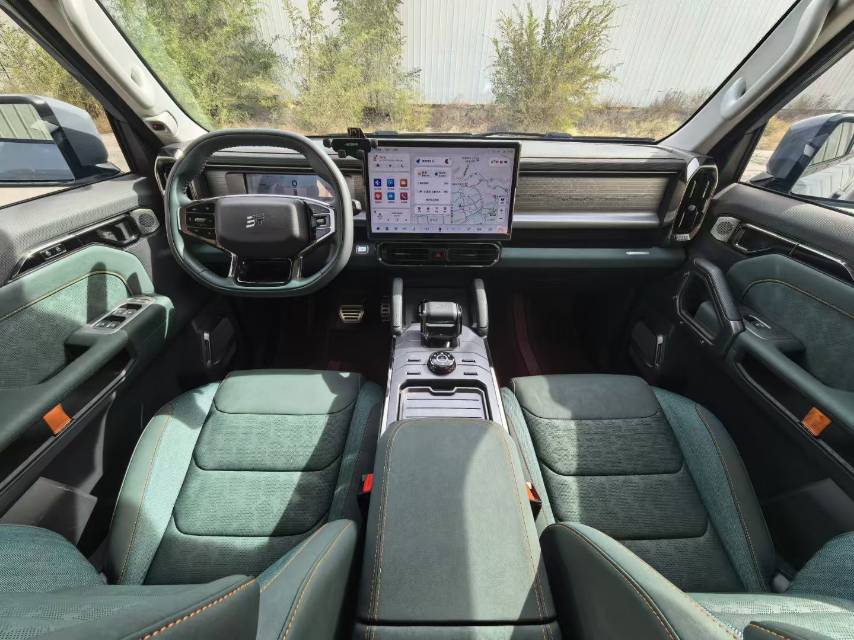 JETOUR 2023 Traveler 2.0T 4WD Cross PRO