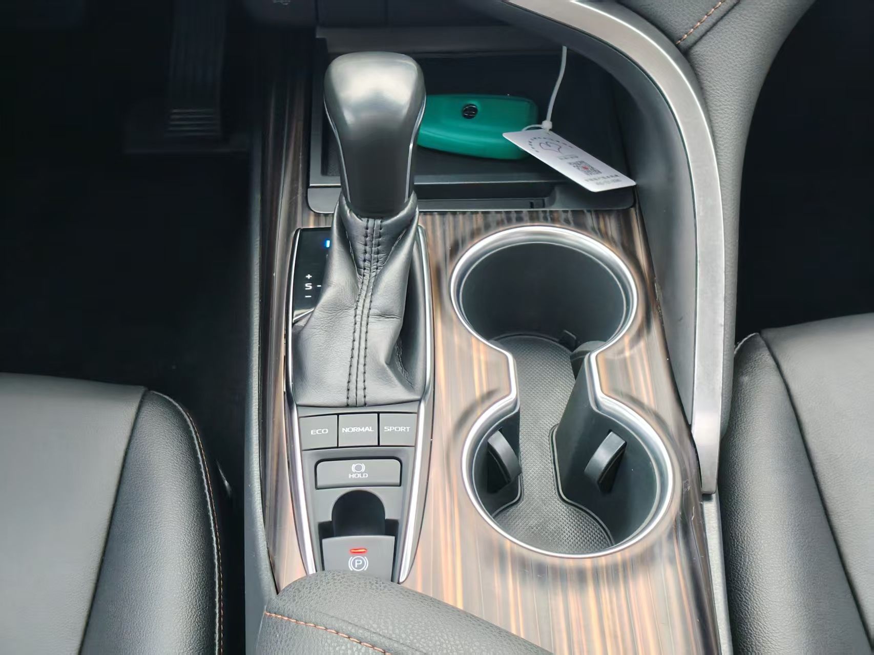 Toyota 2018 Camry 2.5G Luxury