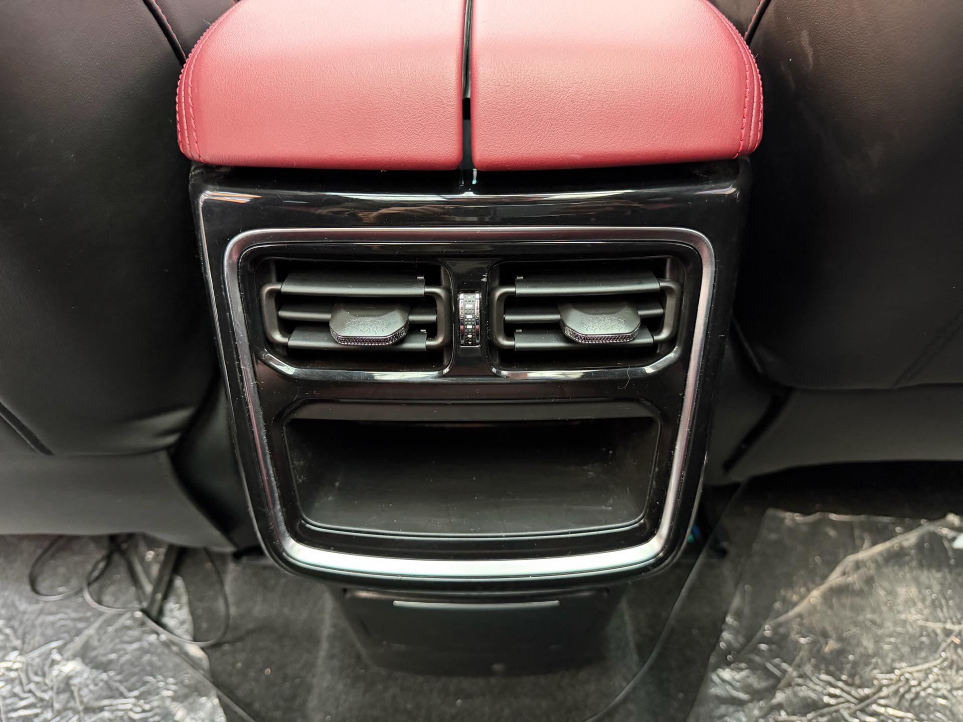 JETOUR 2021 X70 PLUS 1.5T Shan PRO 7-Seater (Facelift)