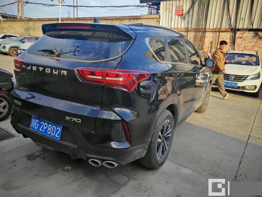 JETOUR 2023 X70 1.5T Flagship 7-Seater