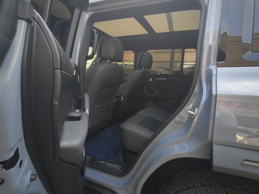 JETOUR 2023 Traveler 2.0T 4WD Conquest PRO