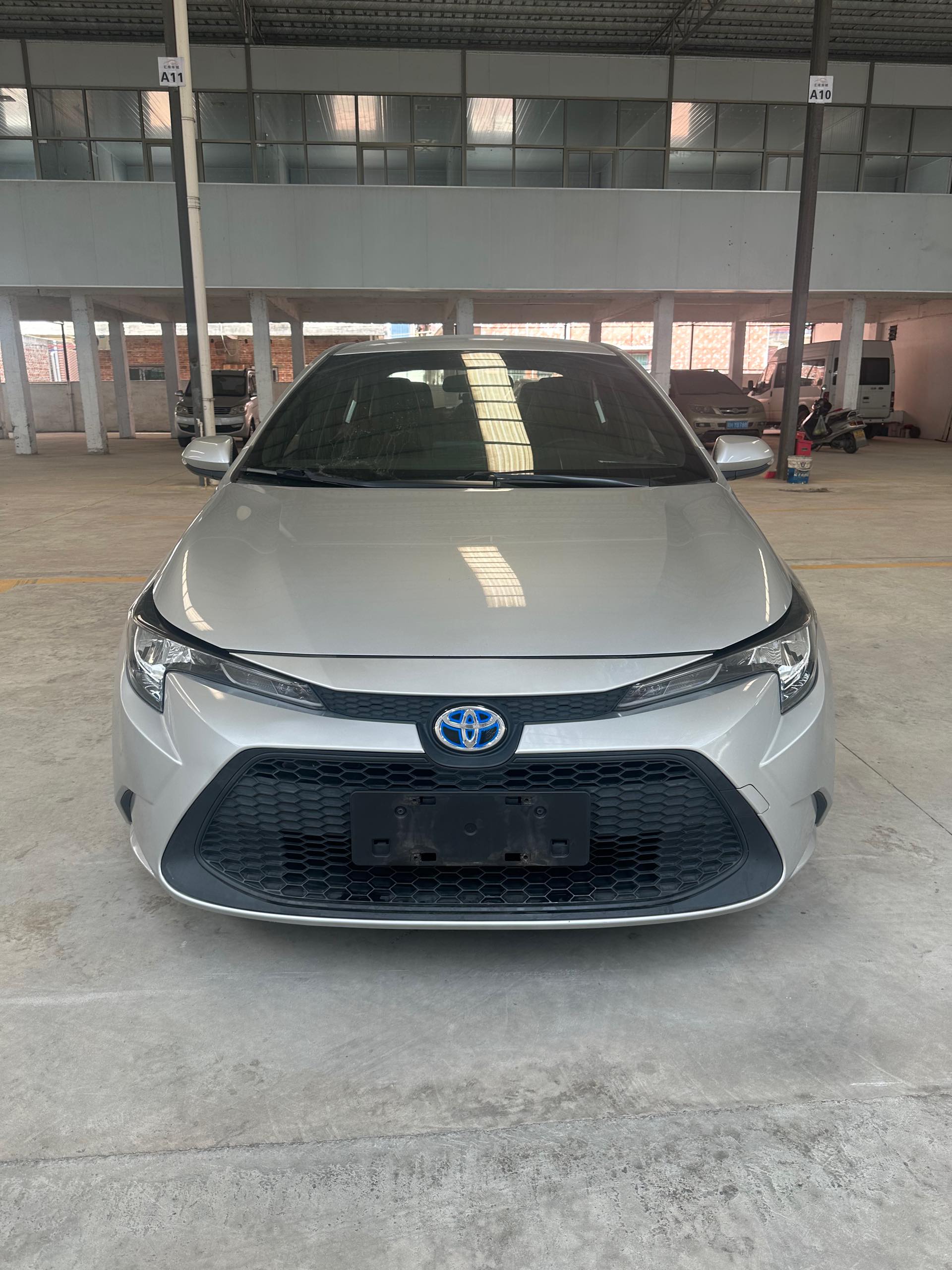 Toyota 2021 Levin Twin Engine 1.8H CVT Luxury Edition