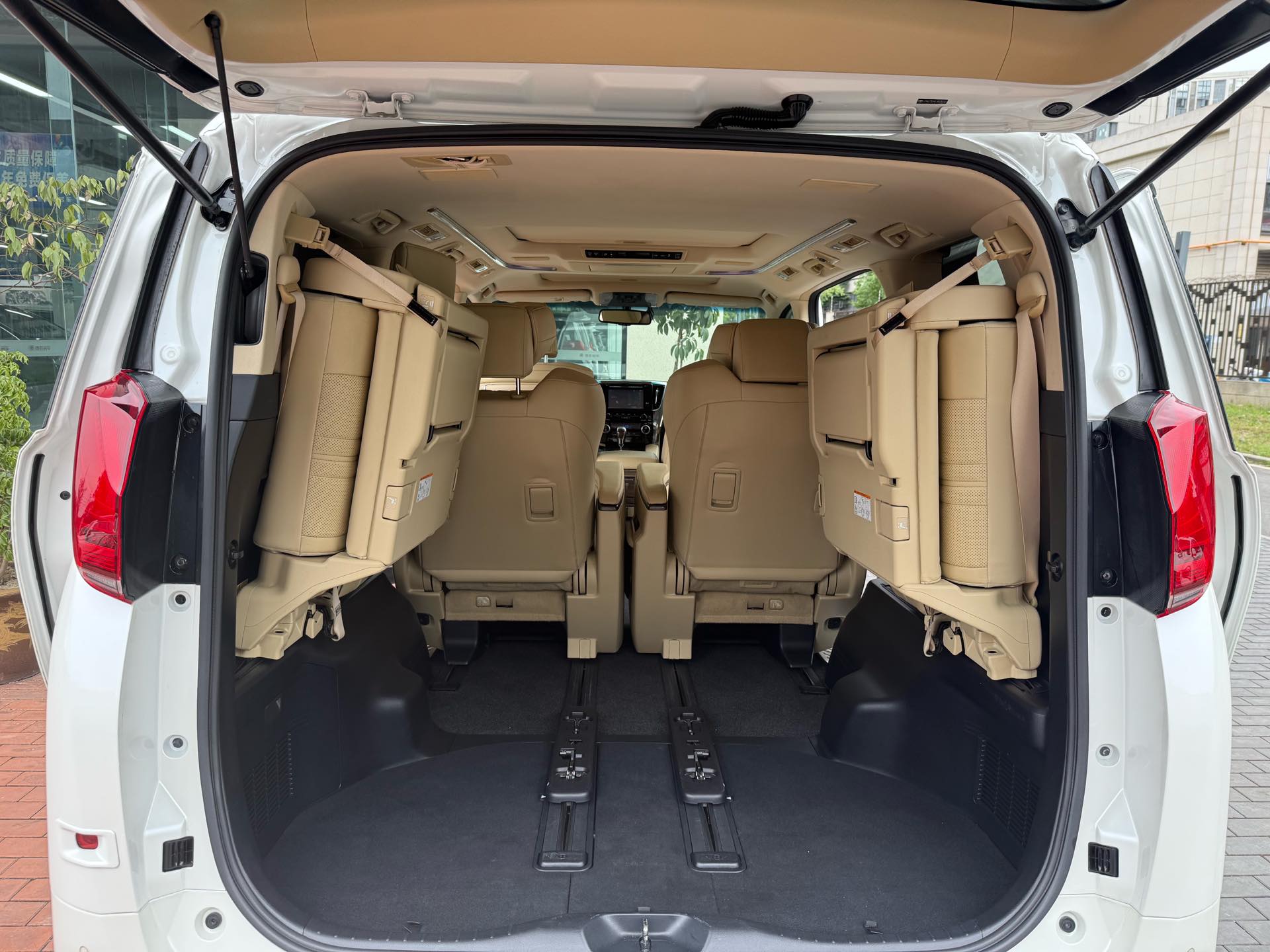 Toyota Alphard (Import) 2018 Alphard 3.5 Premium (Facelift)