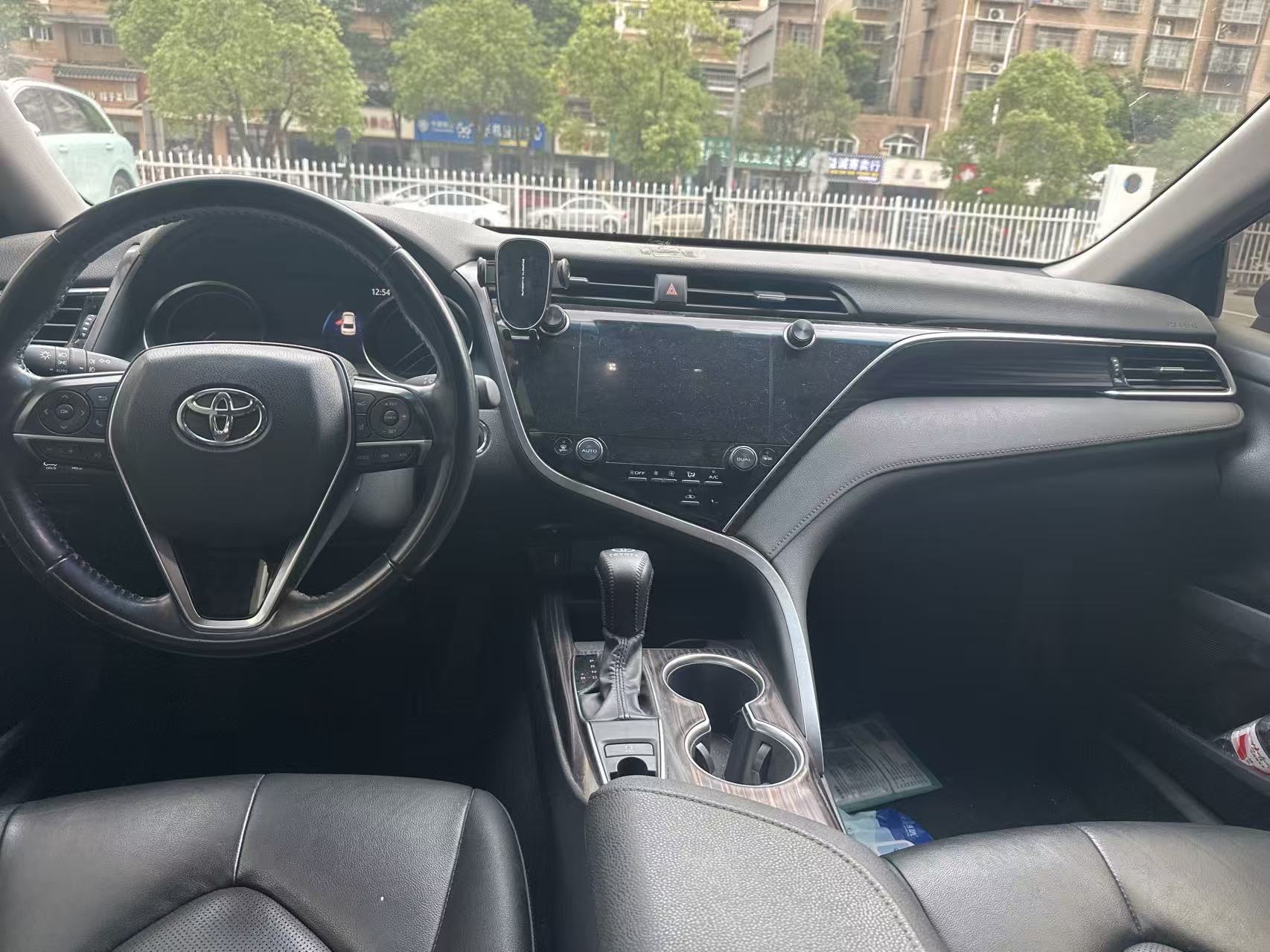 Toyota 2019 Camry 2.0G CVT Luxury (Facelift)