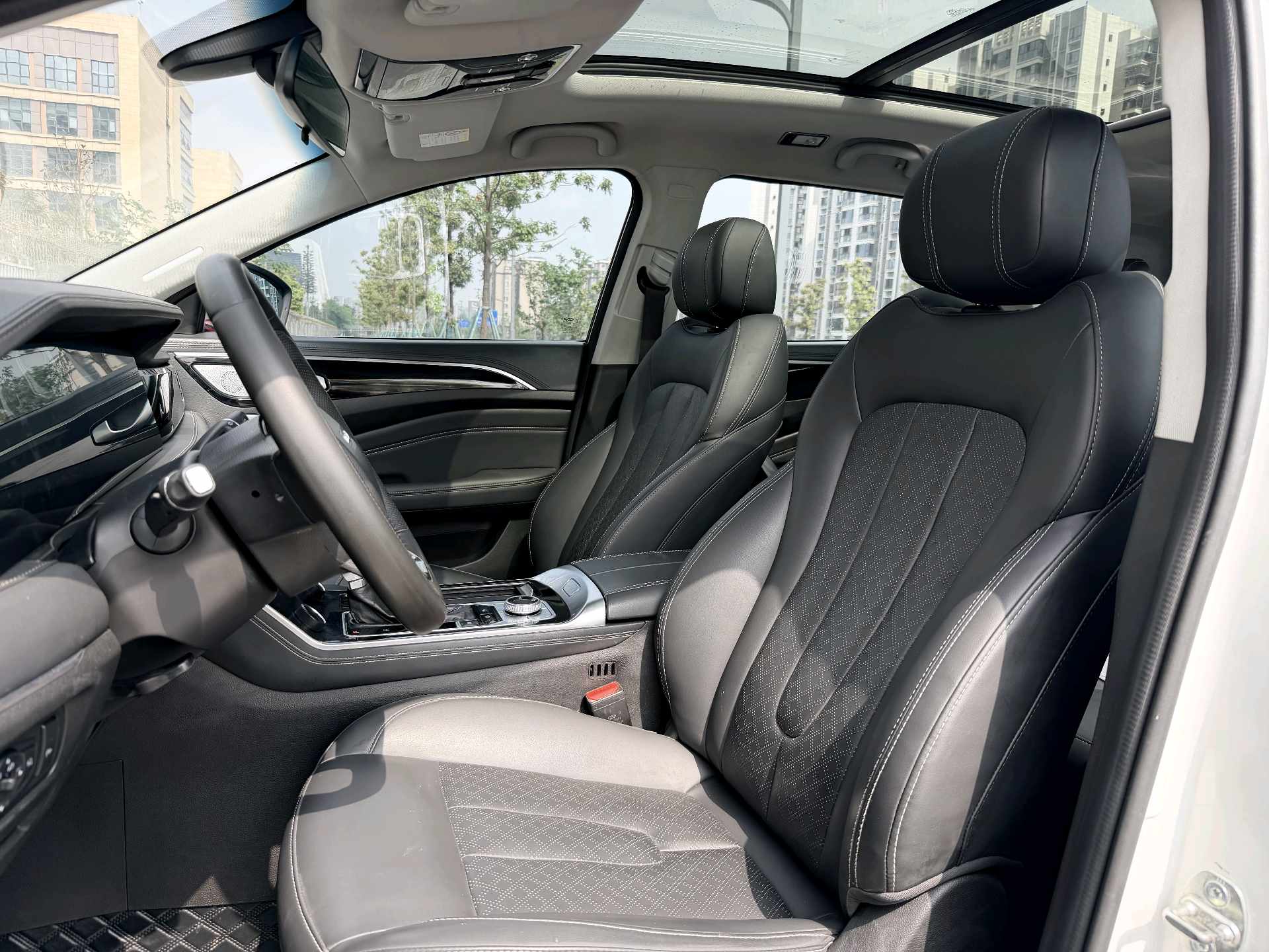 JETOUR 2020 X90 1.6T Yingyu Edition 7-Seater