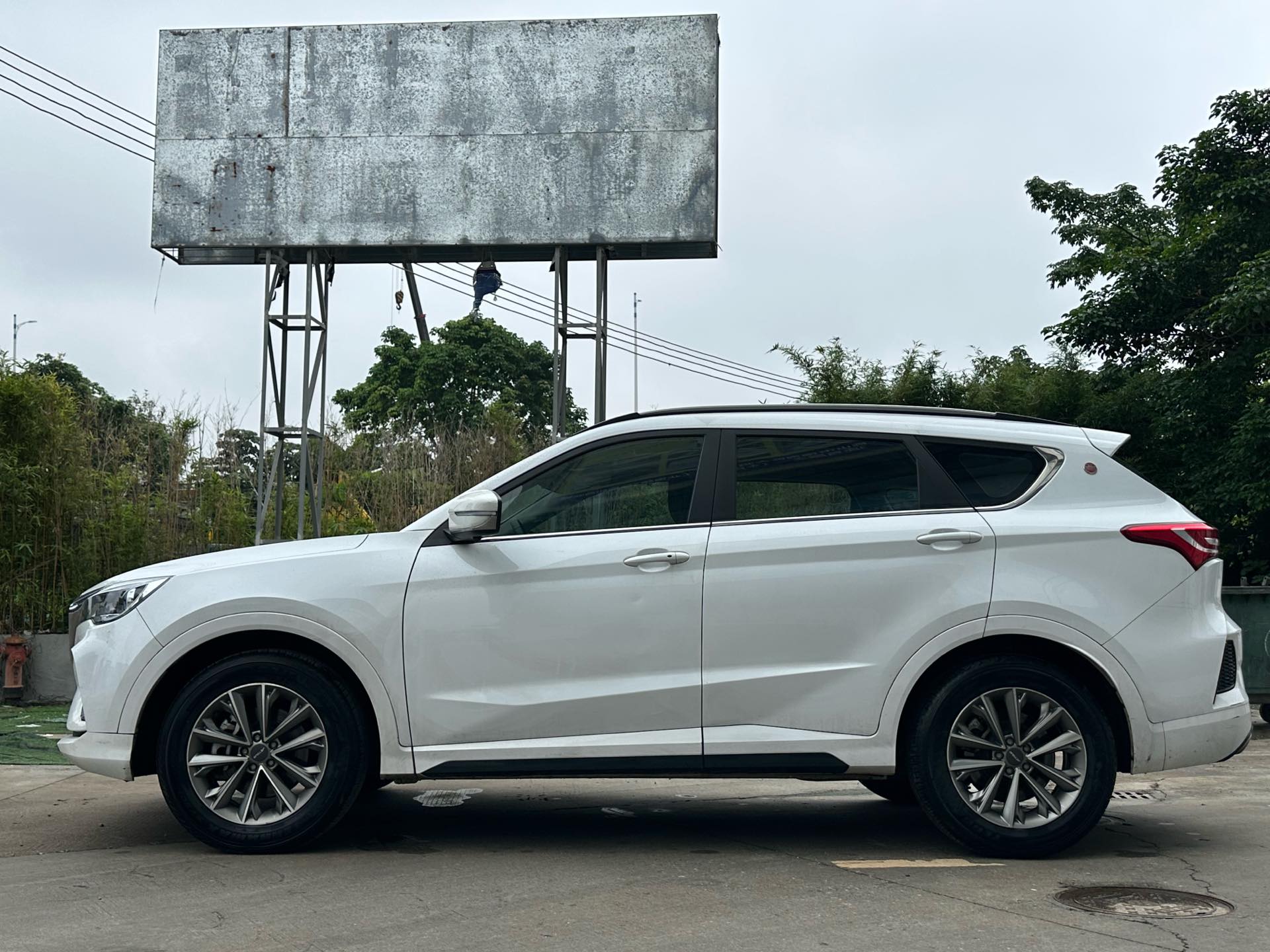 JETOUR 2022 X70 1.5T Yuexing Edition 5-Seater
