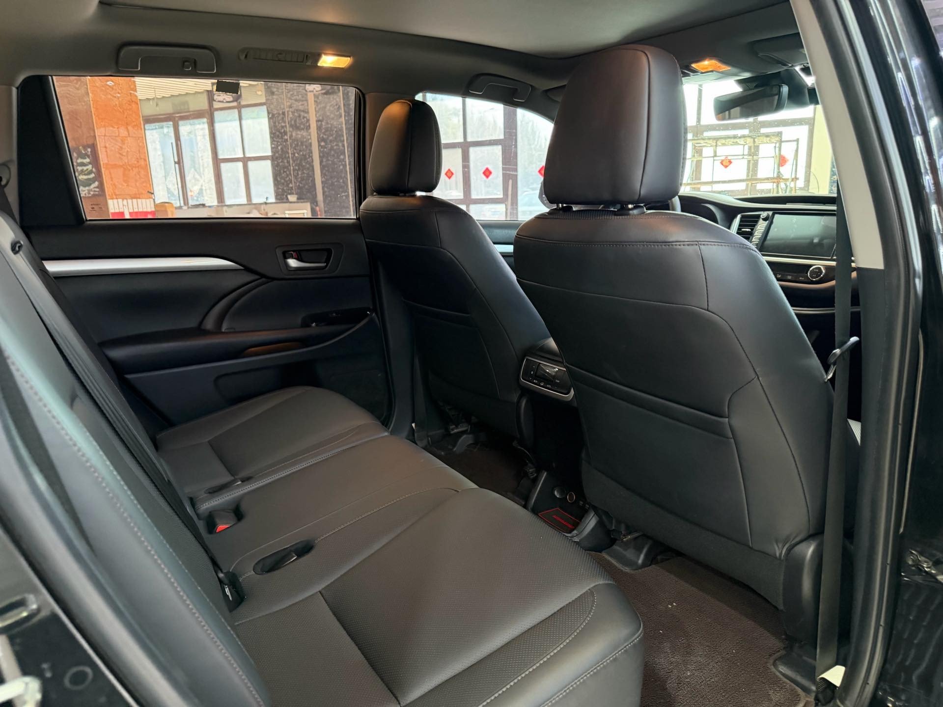 Toyota 2019 Highlander 2.0T 4WD Luxury 7-Seater