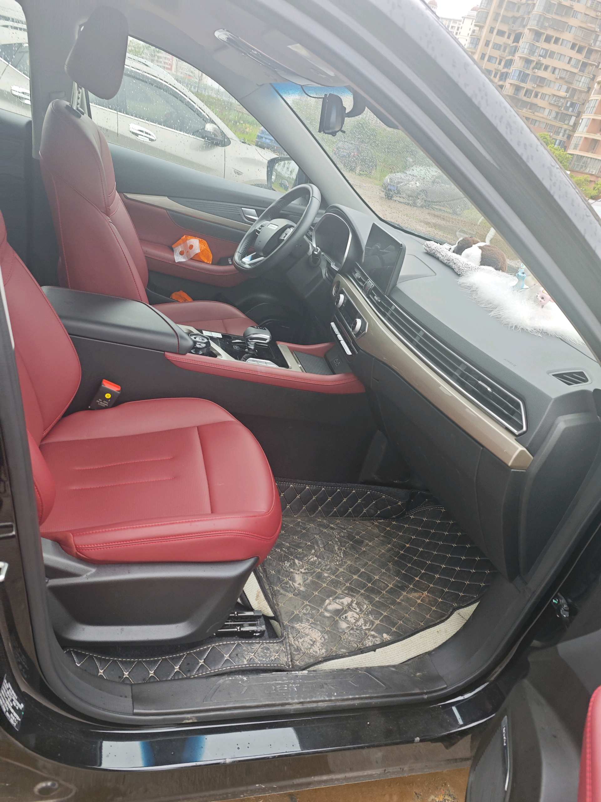 JETOUR 2025 X70 1.5T Beyond PRO 5-Seater