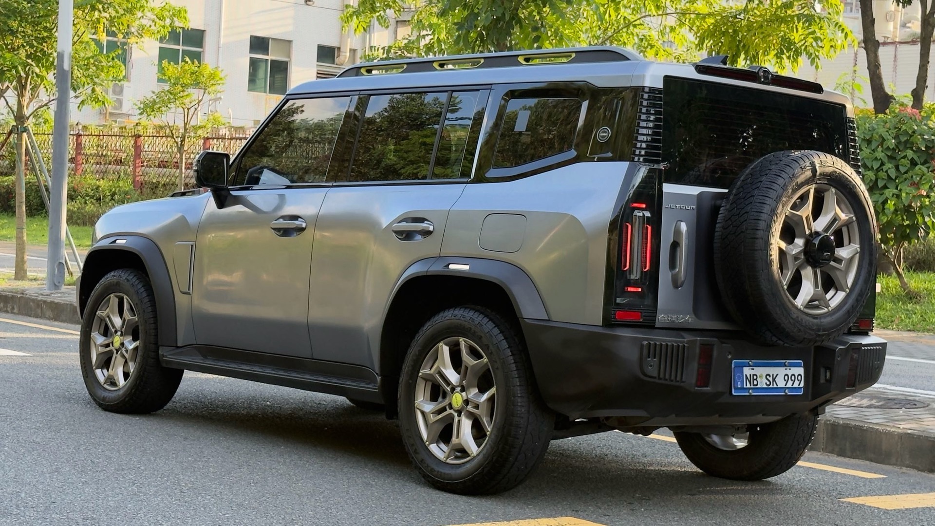 JETOUR 2023 Traveler 2.0T 4WD Conquest