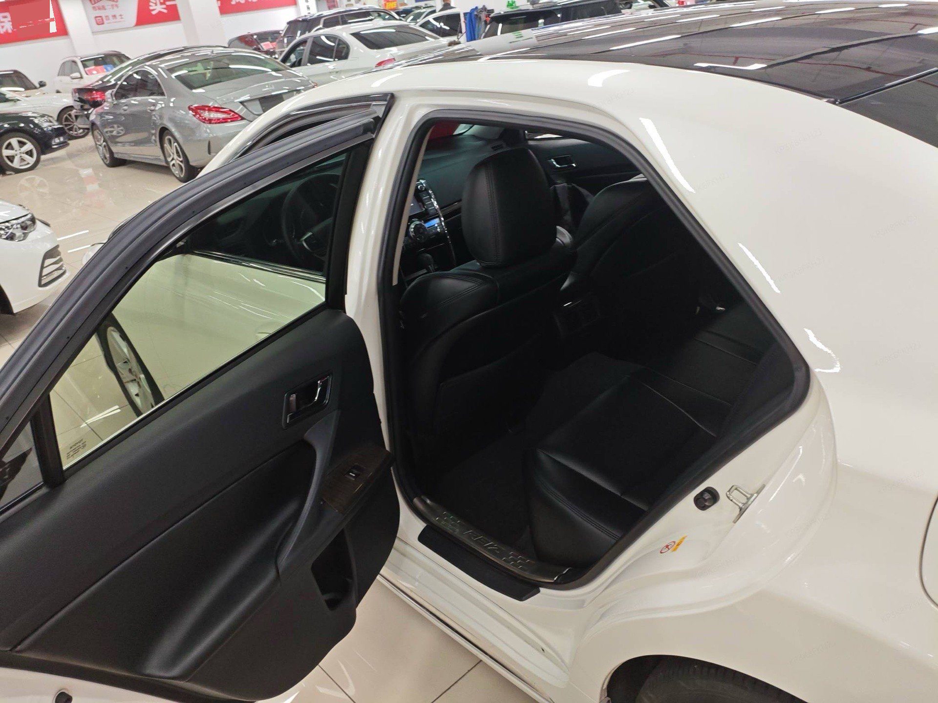 Toyota 2013 Reiz 2.5S Jingrui Edition