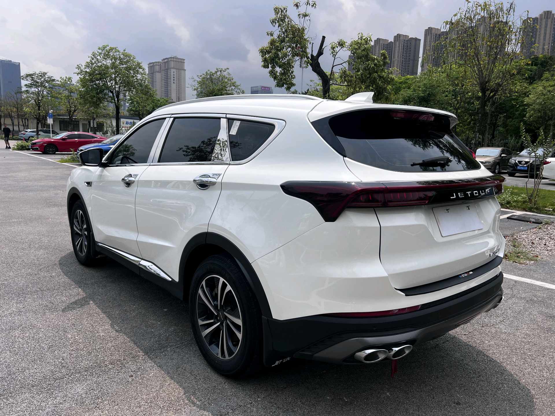 JETOUR 2021 X70 PLUS 1.5T Mountain 5-Seater